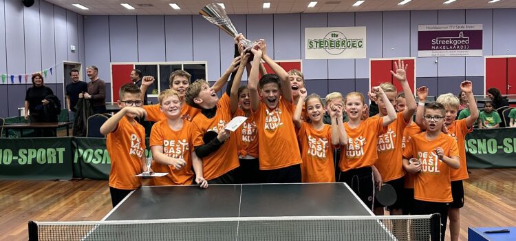 De Baskuul wint Kindertafeltennisfeest!